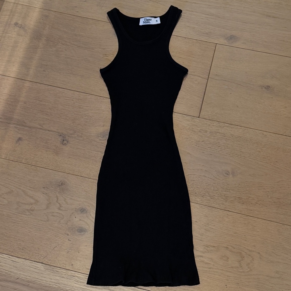 Tiger Mist Black Ribbed Midi Dress